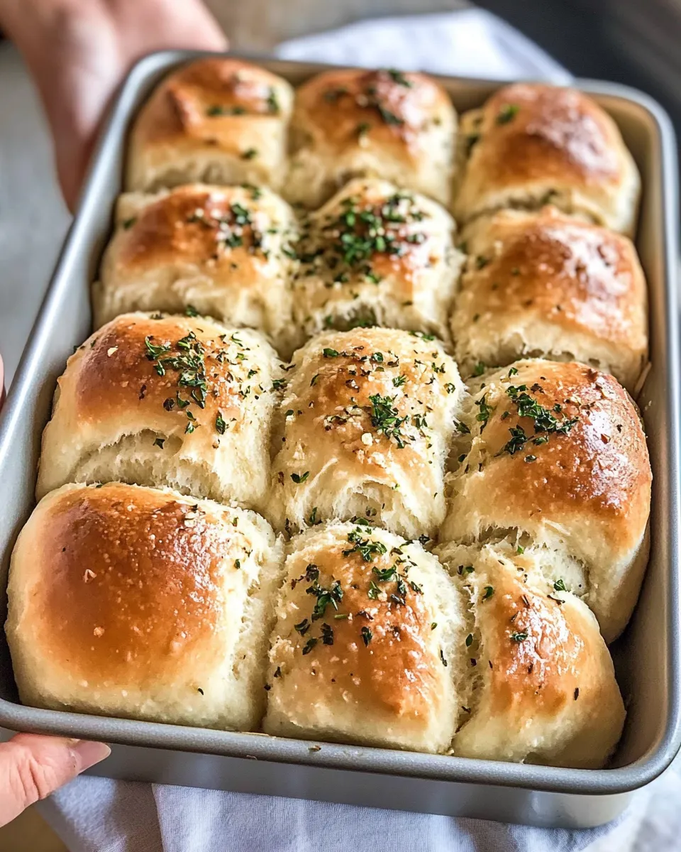 Delicious Roasted Garlic & Herb Parker Rolls (No-Knead) plate image